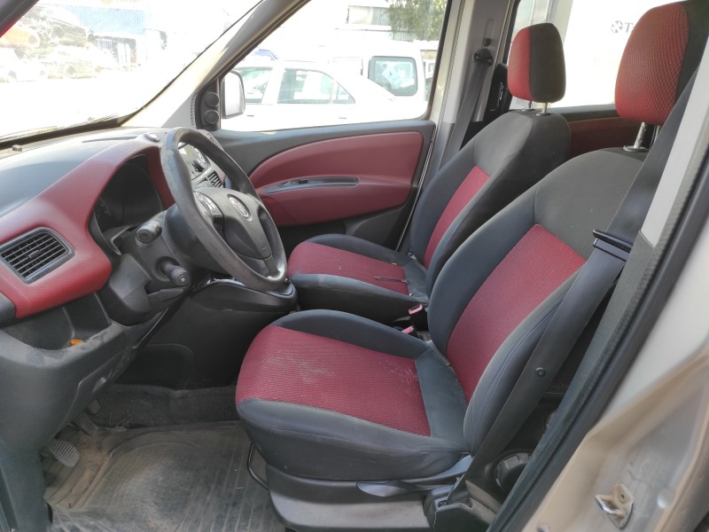 fiat doblo del año 2010