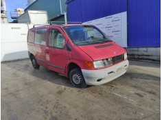 mercedes-benz vito (w638) combi del año 2000