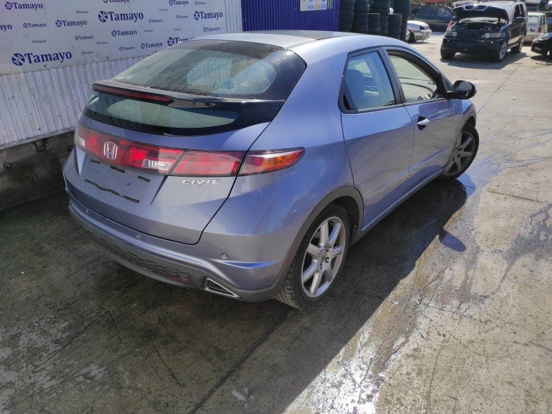 honda civic berlina 5 (fk) del año 2007