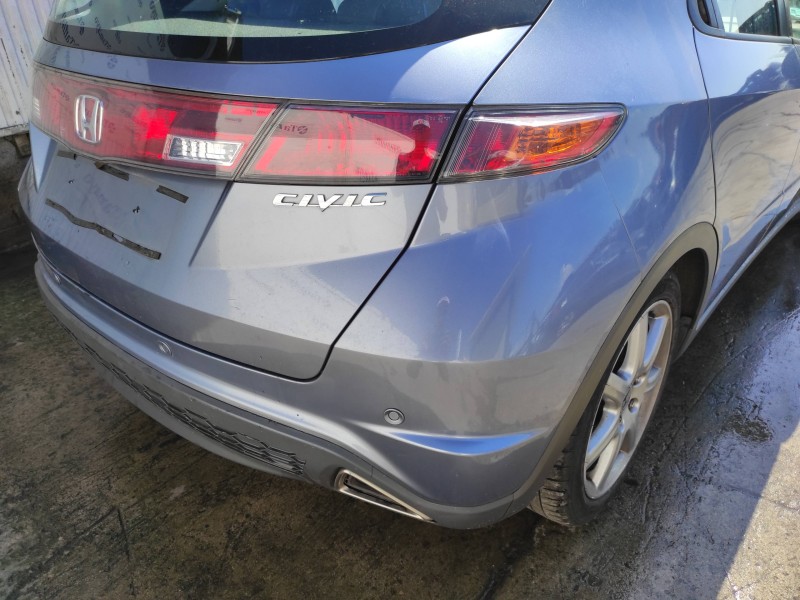 honda civic berlina 5 (fk) del año 2007