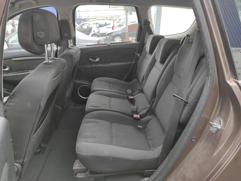 renault scenic iii del año 2009
