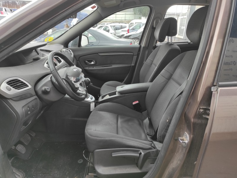 renault scenic iii del año 2009