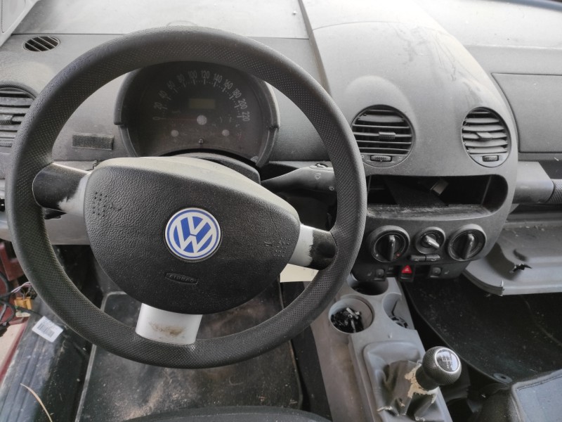volkswagen new beetle (9c1/1c1) del año 2001