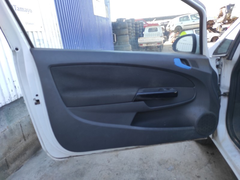 opel corsa d del año 2014