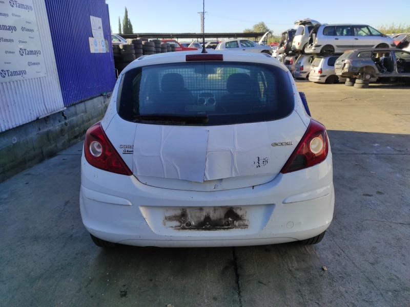 opel corsa d del año 2014