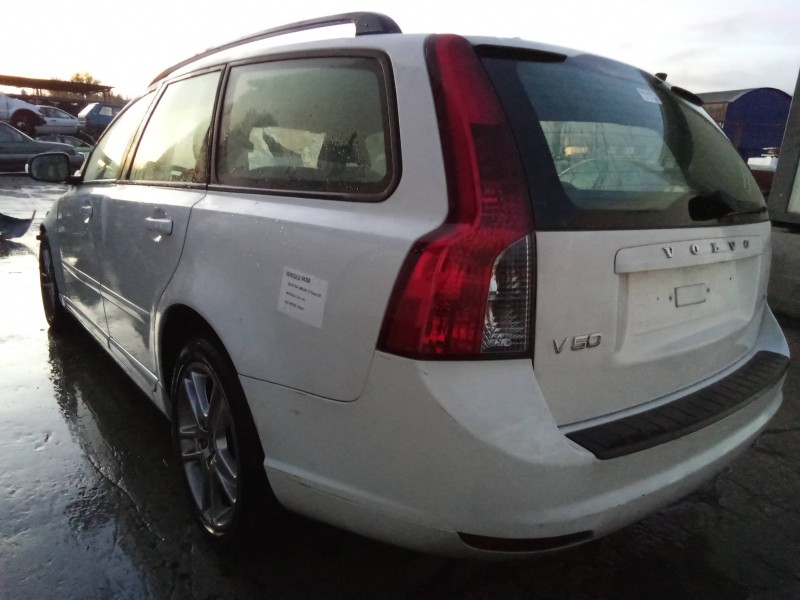 volvo v50 familiar del año 2009