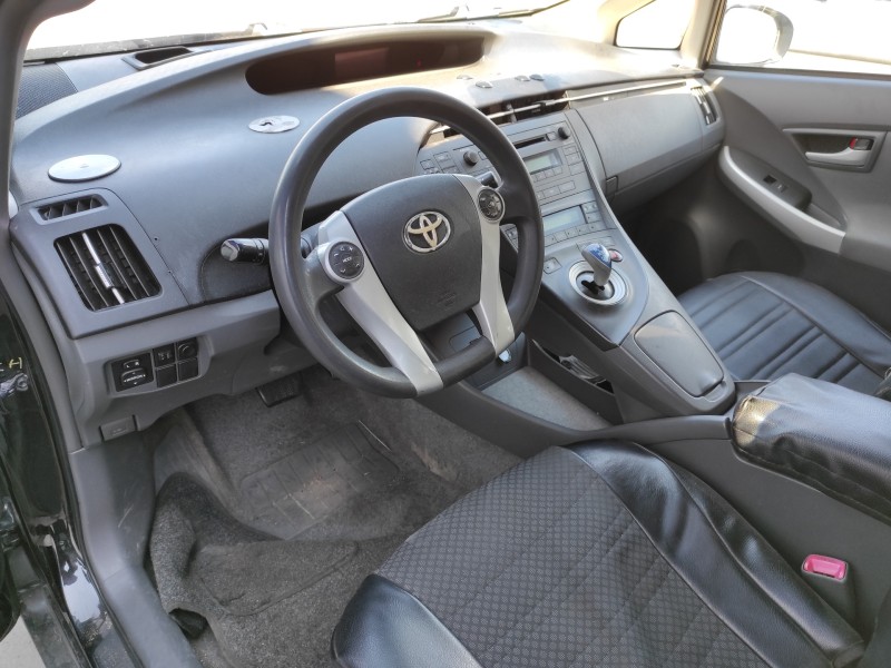 toyota prius (nhw30) del año 2011