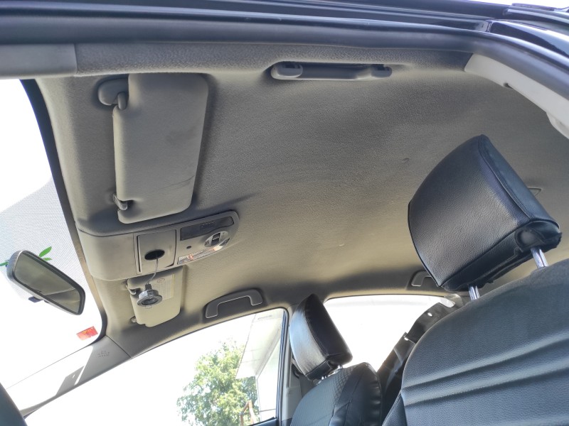 toyota prius (nhw30) del año 2011