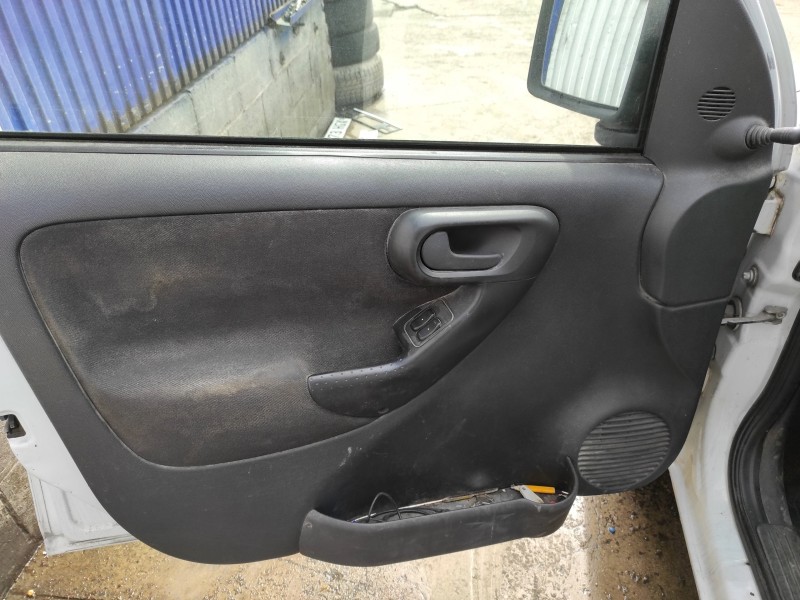 opel combo (corsa c) del año 2011