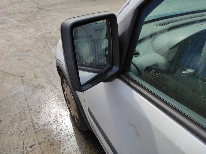 opel combo (corsa c) del año 2011