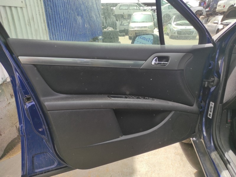 peugeot 407 del año 2004