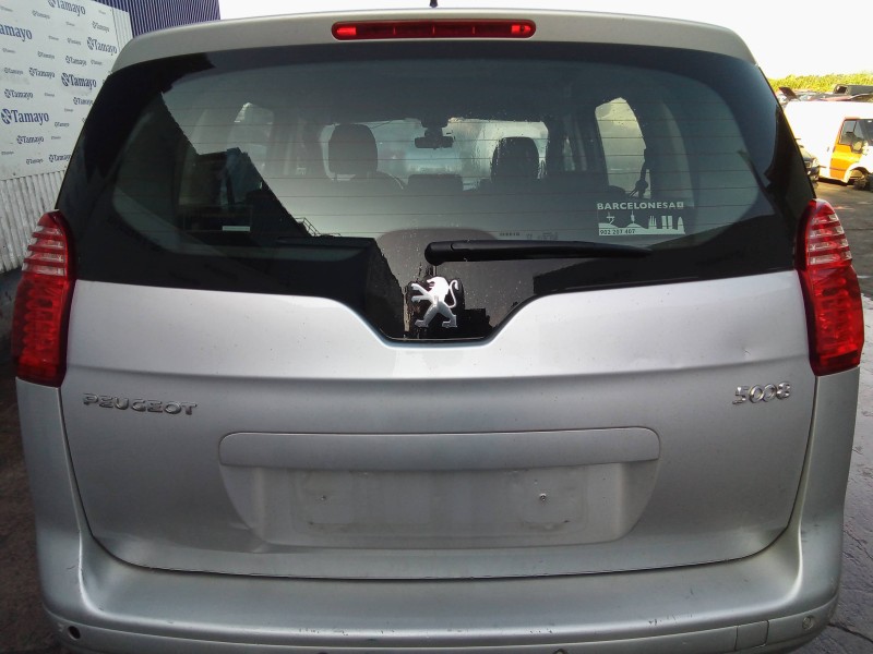 peugeot 5008 del año 2010
