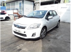 toyota auris del año 2011 2