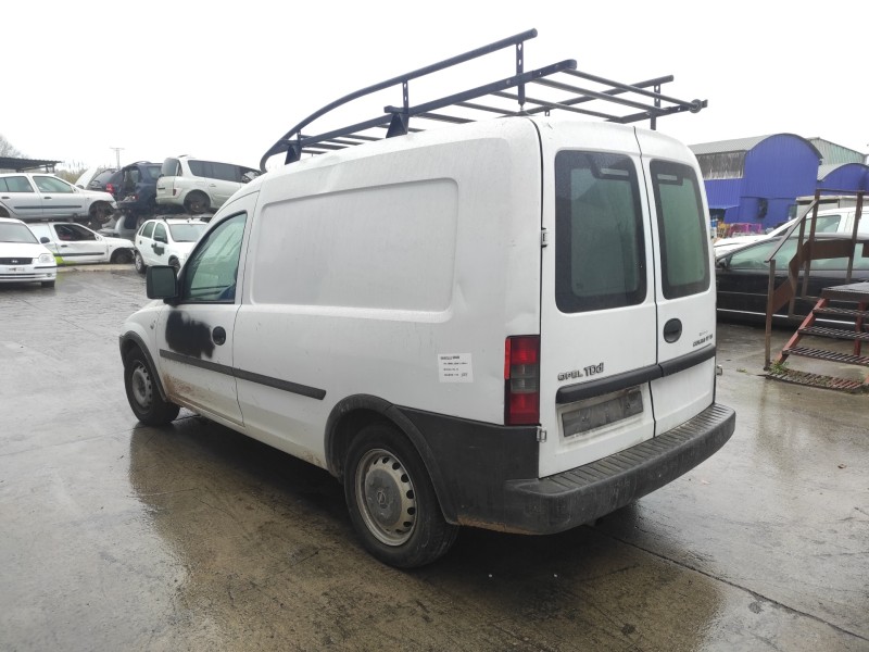 opel combo (corsa c) del año 2003