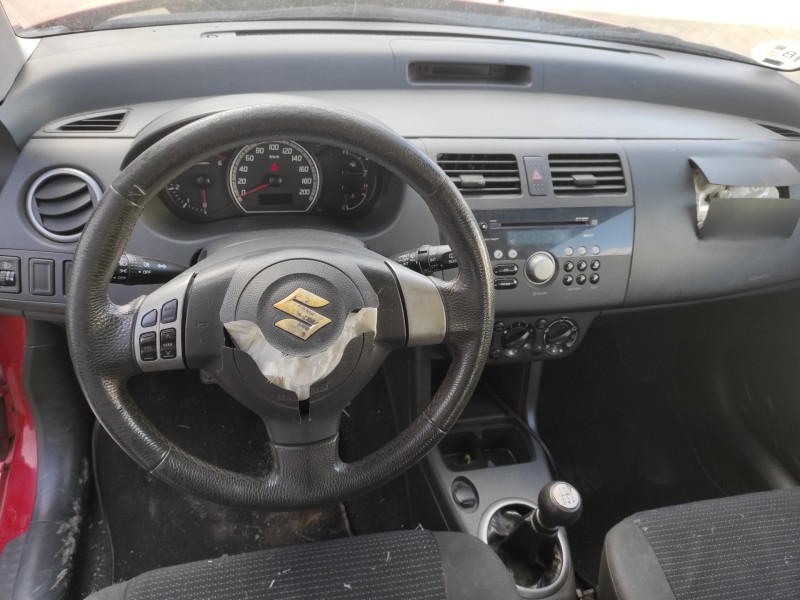 suzuki swift berlina (mz) del año 2009