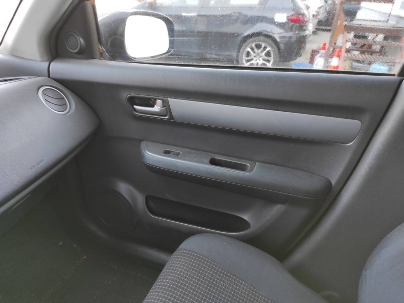 suzuki swift berlina (mz) del año 2006