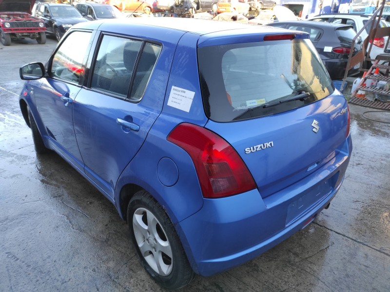suzuki swift berlina (mz) del año 2006