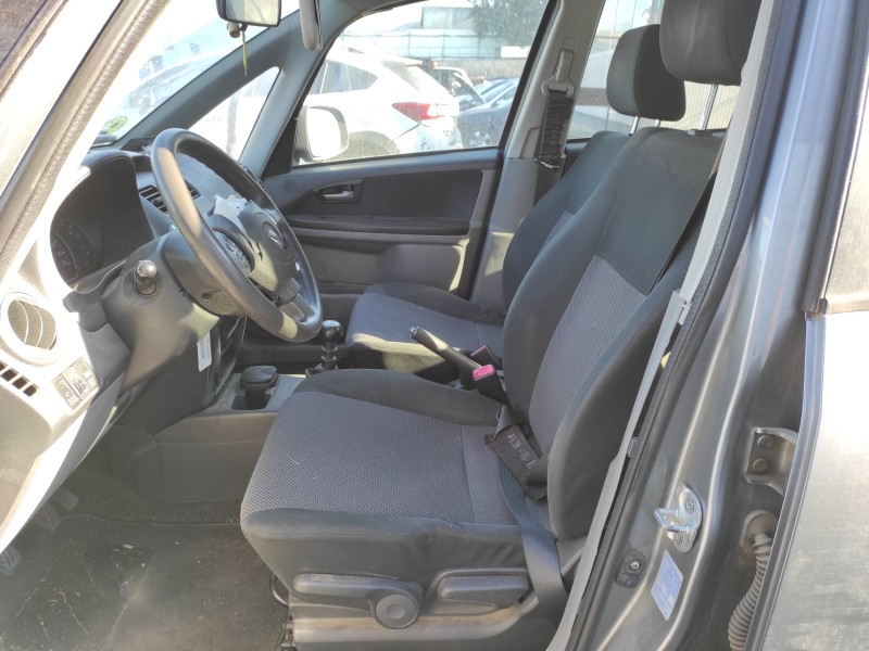 suzuki sx4 rw (ey) del año 2008
