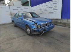 MERCEDES-BENZ CLASE E (W210) BERLINA