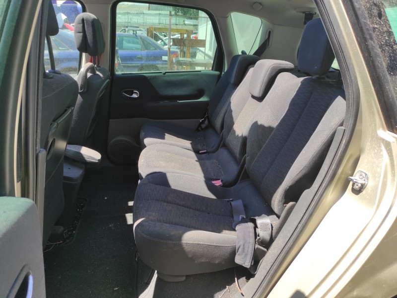 renault scenic ii del año 2008