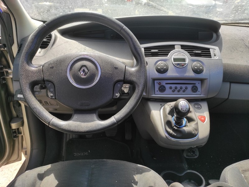 renault scenic ii del año 2008
