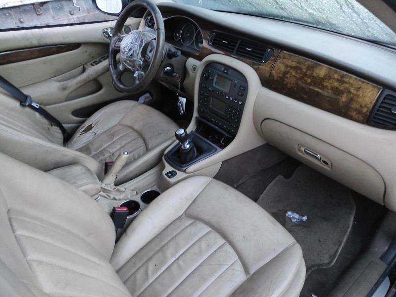 jaguar x-type del año 2004