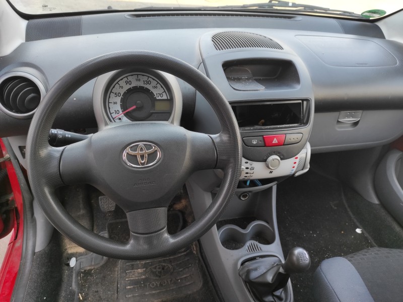toyota aygo (kgb/wnb) del año 2011
