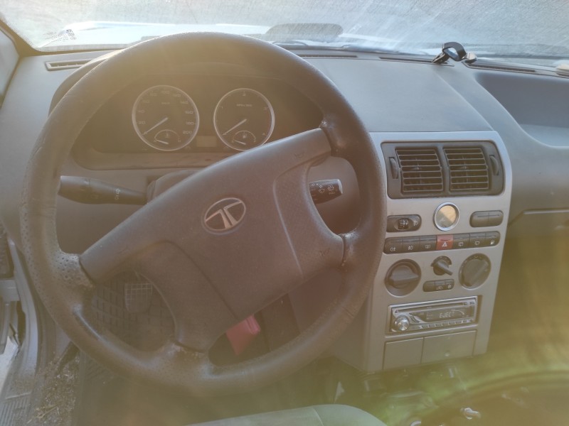 tata safari (42_fd) del año 2006