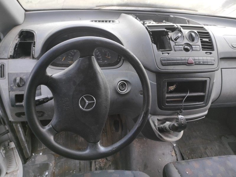 mercedes-benz vito (w639) basic, combi del año 2004