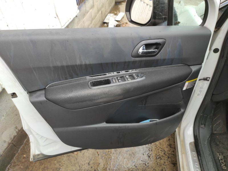 peugeot 3008 del año 2010