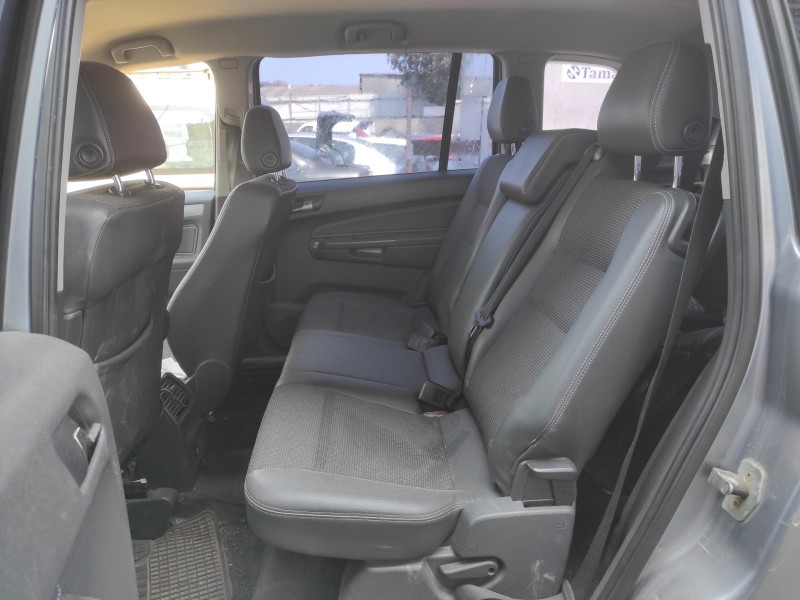 opel zafira b del año 2006