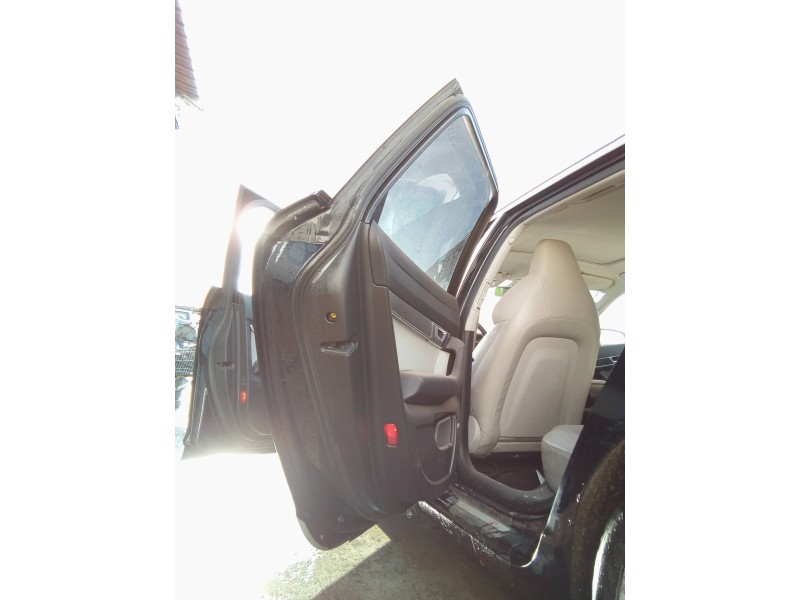 audi s6 avant (4f5) del año 2001