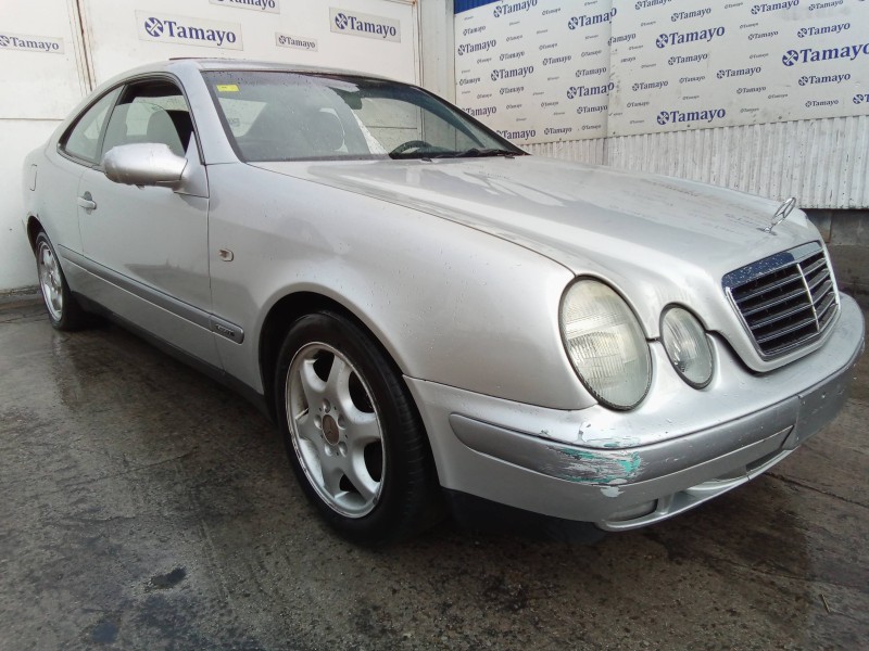 mercedes-benz clase clk (w208) coupe del año 1998