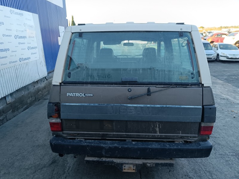 nissan patrol (k/w260) del año 1989