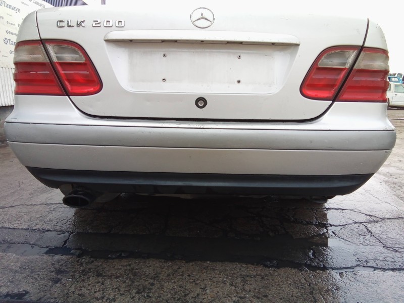 mercedes-benz clase clk (w208) coupe del año 1998