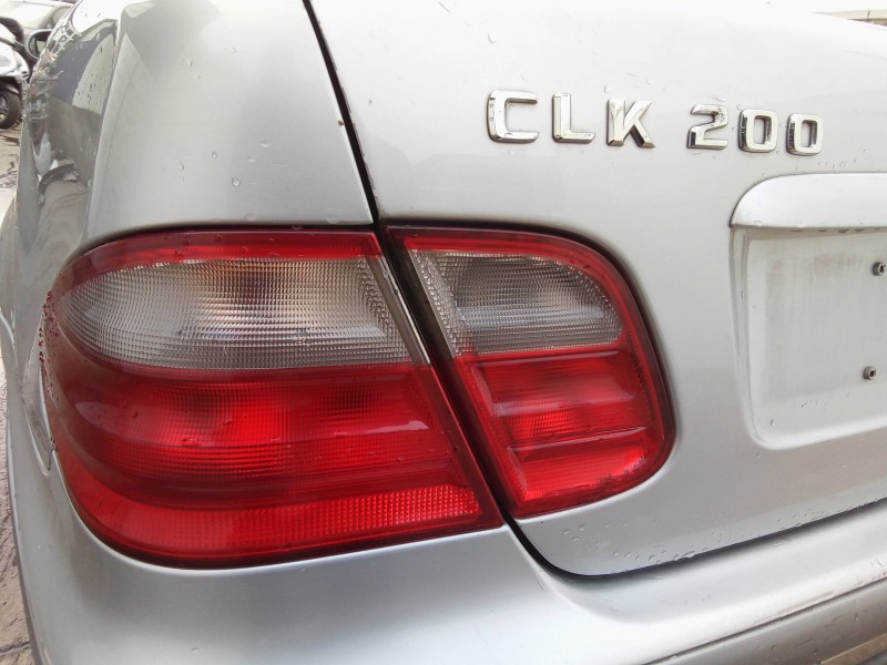mercedes-benz clase clk (w208) coupe del año 1998