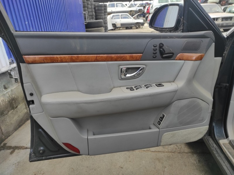 kia opirus del año 2004