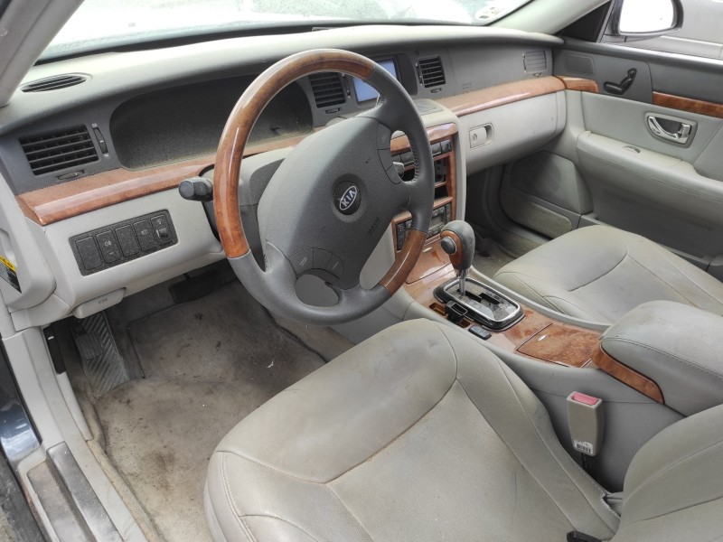 kia opirus del año 2004