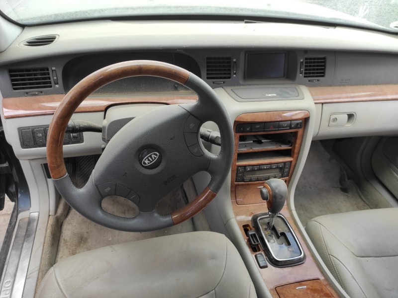 kia opirus del año 2004