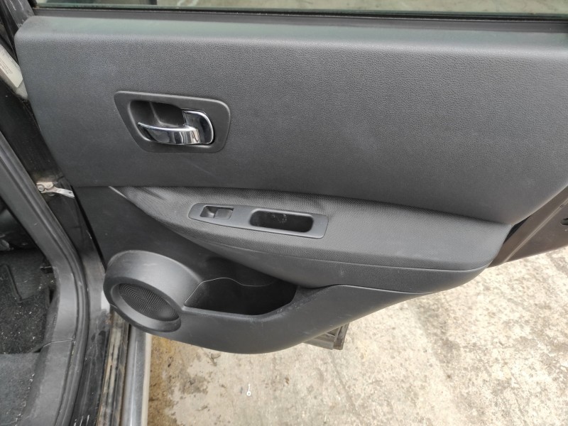 nissan qashqai (j10) del año 2008