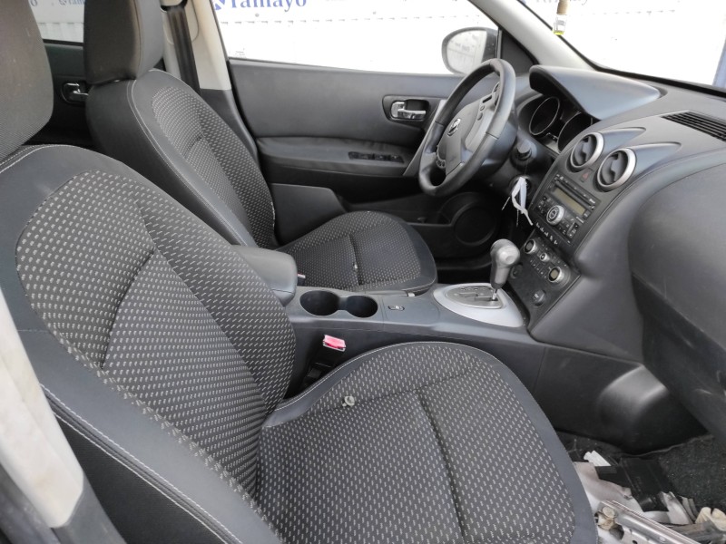 nissan qashqai (j10) del año 2008