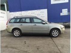 volvo v50 familiar del año 2005 2