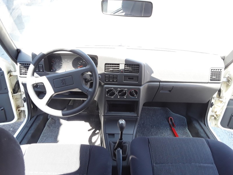 peugeot 309 del año 1990