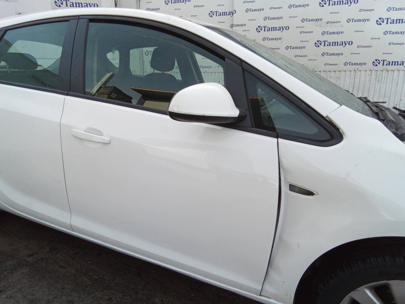 opel astra j lim. del año 2010