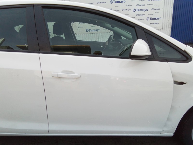 opel astra j lim. del año 2010