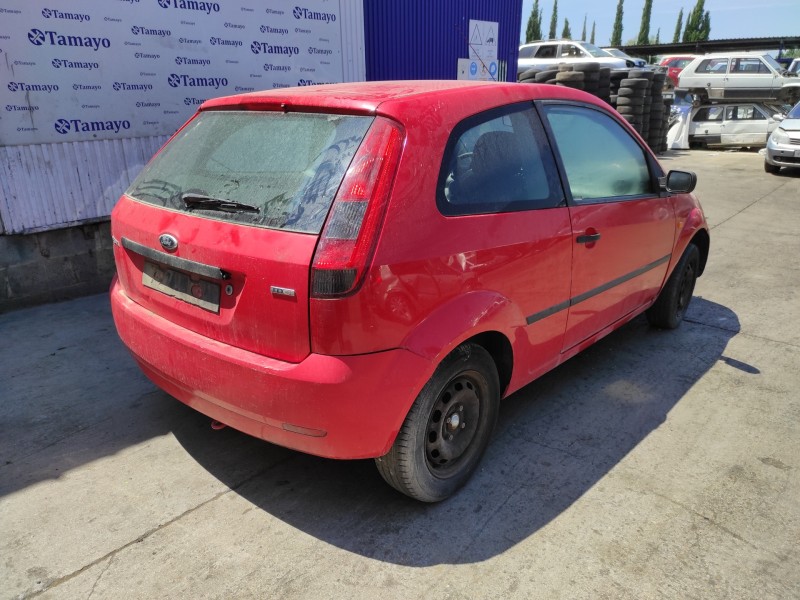 ford fiesta (cbk) del año 2004