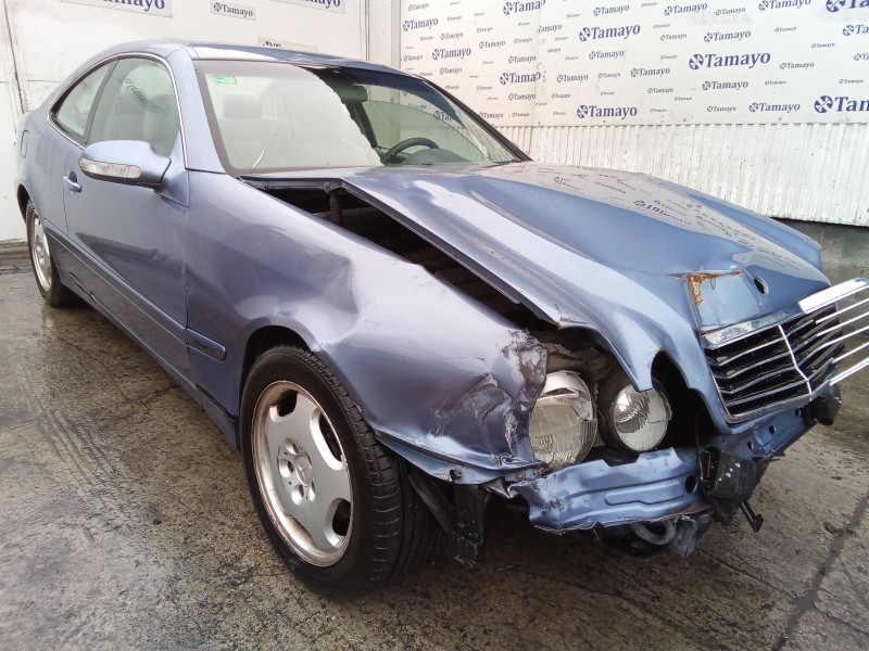 mercedes-benz clase clk (w208) coupe del año 2000