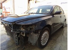 volvo s40 berlina del año 2004 2