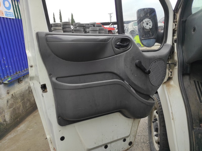 ford transit combi ´06 del año 2005