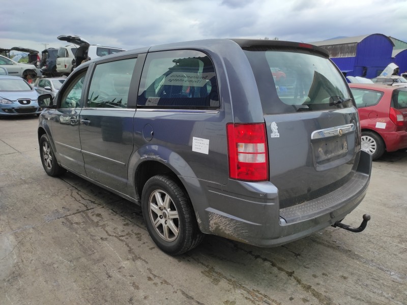 chrysler grand voyager del año 2010